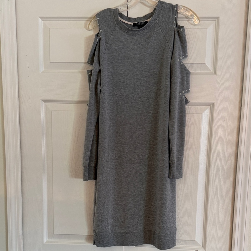 Stylish Gray Cold Shoulder Dress - Picture 2 of 6